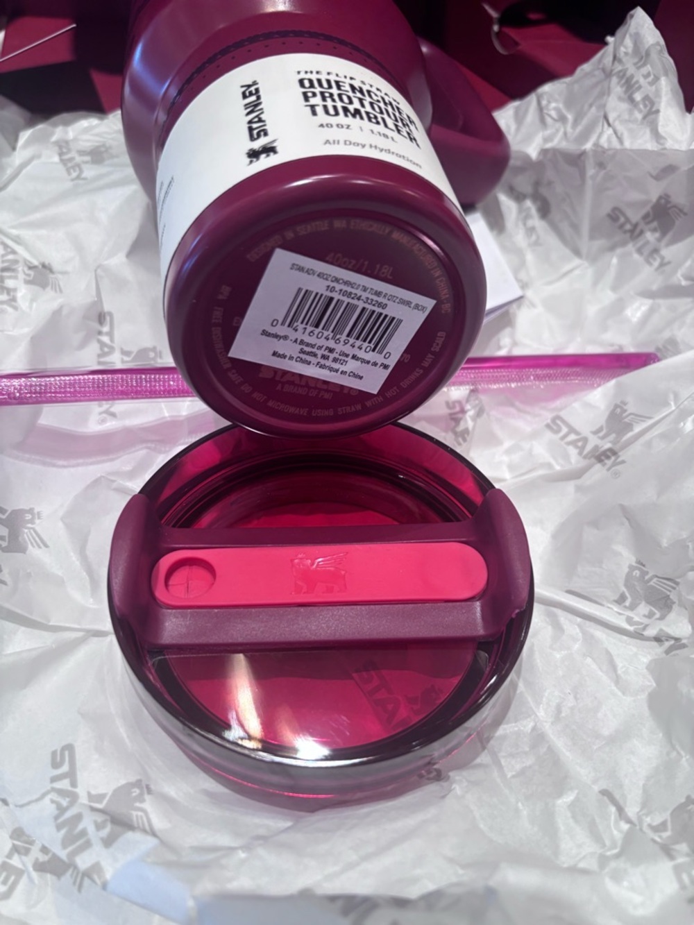 Stanley Metallic Pink Cherry-Accent Insulated Tumbler with Handle - Picture 4 of 12